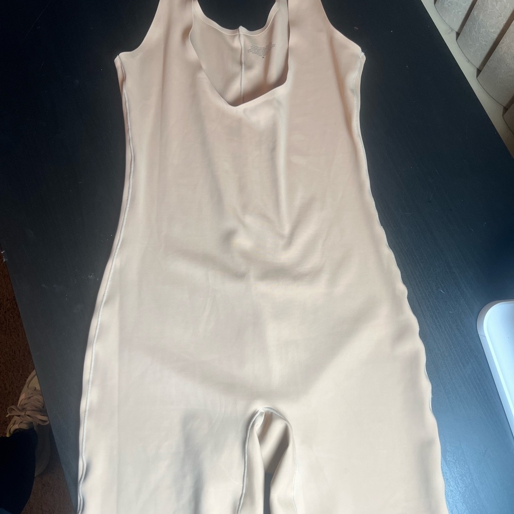 Elegant Cream Sleeveless Dress